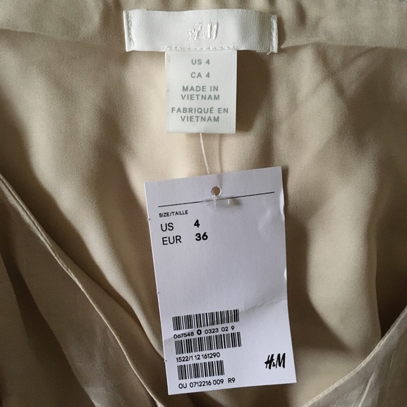 Silky Texture Pattern Camisole - Picture 4 of 4